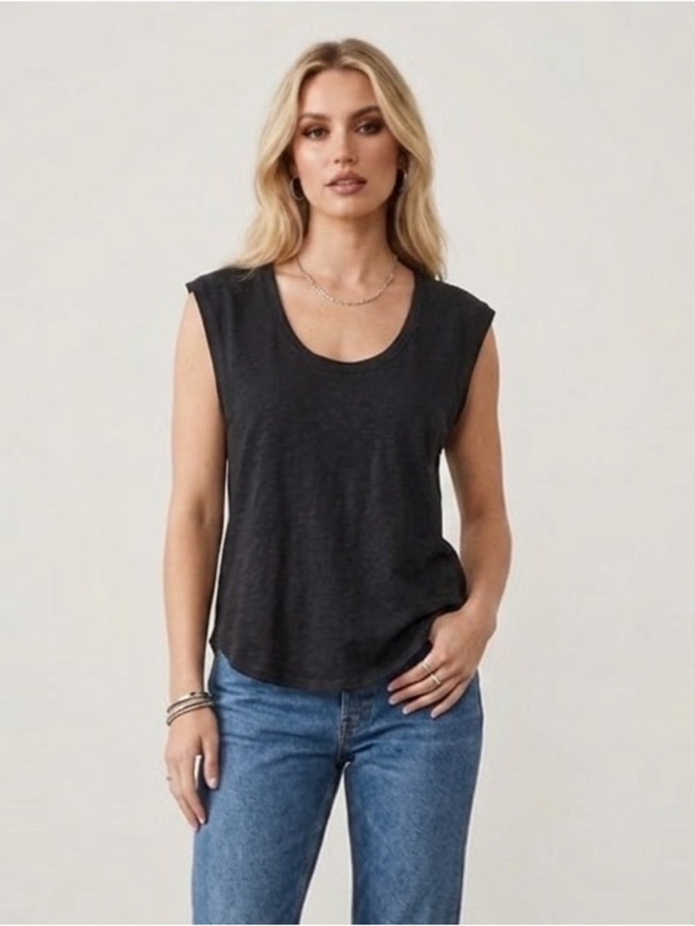 Deluc Black Sleeveless Scoop Neck Muscle Tee Top Cotton Blend S
